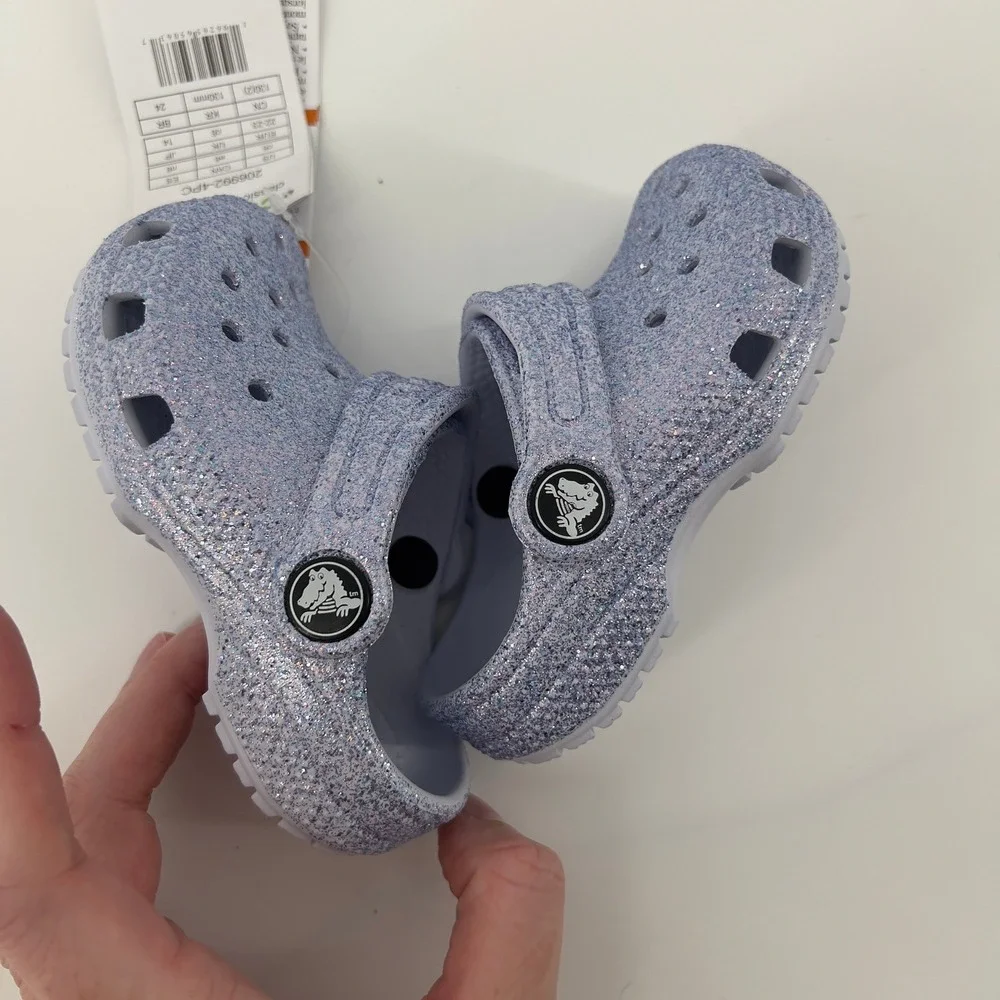 Crocs Classic Glitter Clog Frosted Glitter 6 Toddler C6 Kid Purple Sparkle NWT